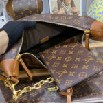 Louis Vuitton Loop Hobo M46311 Brown